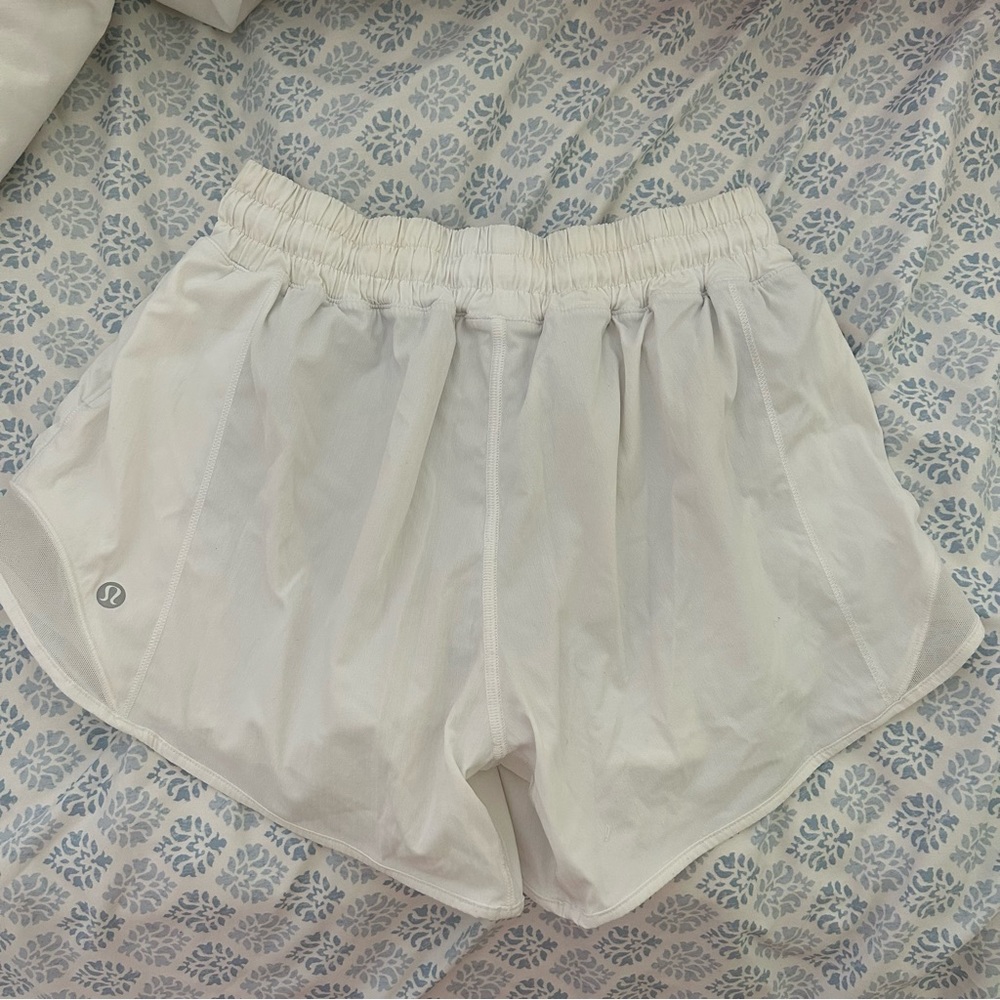 Hotty Hot Low Rise shorts 4”